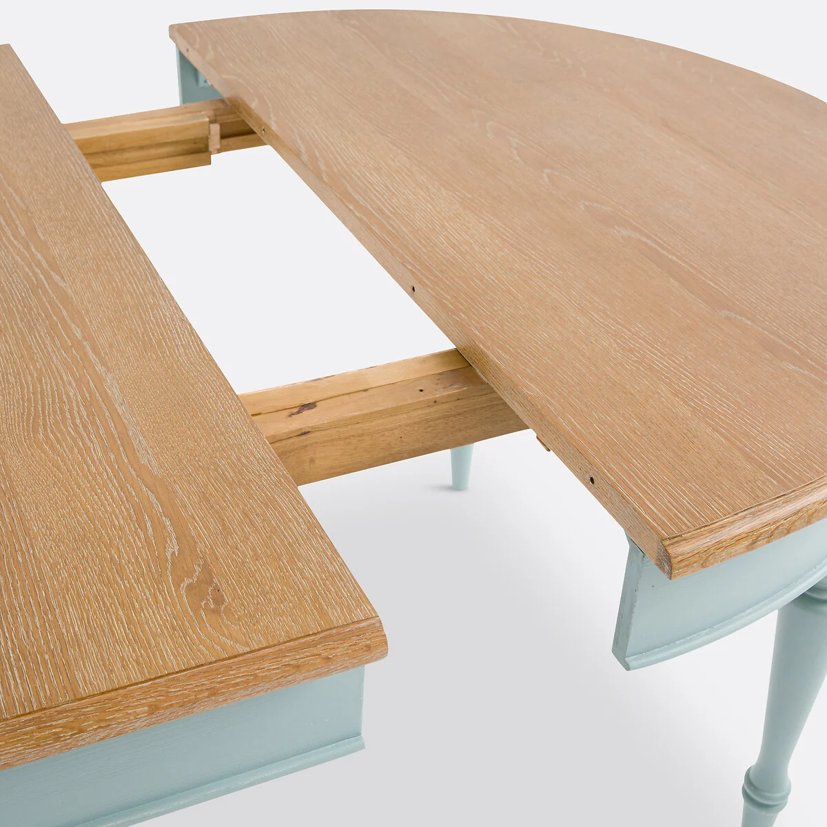 Angusta 4-12 Seater Round Extending Dining Table – image 6