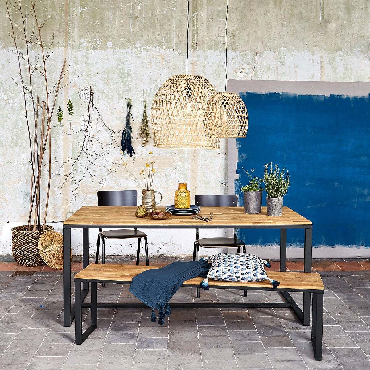 Hiba Dining Table in Oak/Steel, Up to 8 Covers. – image 7