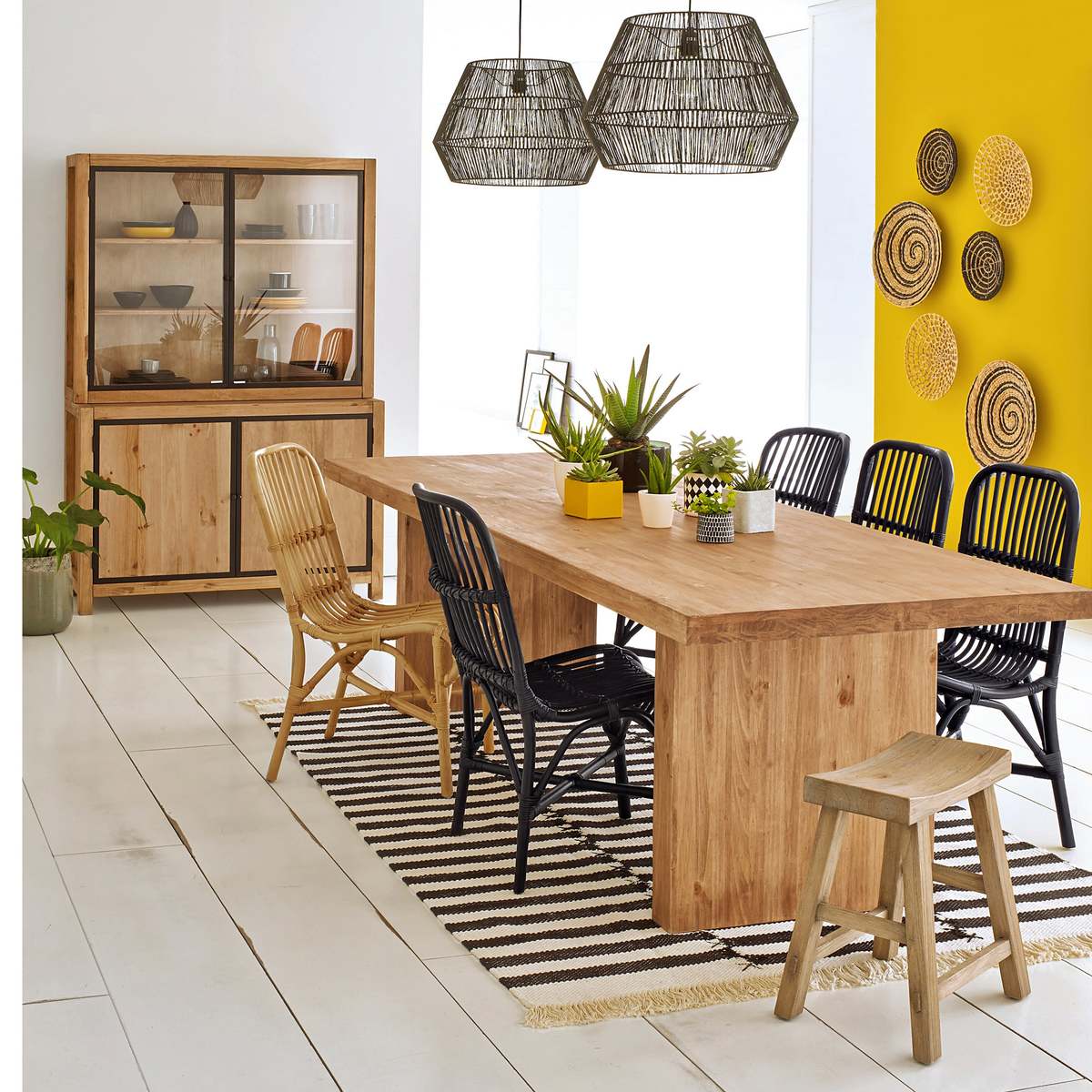 Malu Pine Dining Table (Seats 6-8) – image 4