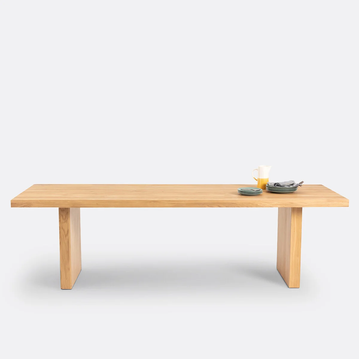 Vova 8-10 Seater Dining Table in Solid Oak – image 4