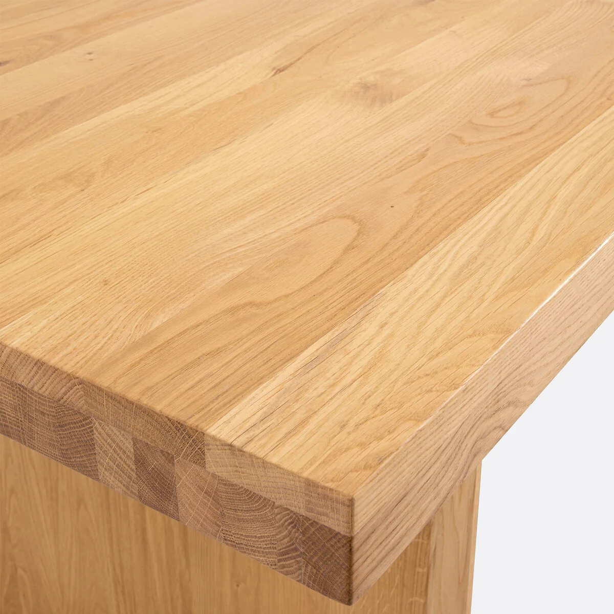 Vova 8-10 Seater Dining Table in Solid Oak – image 7