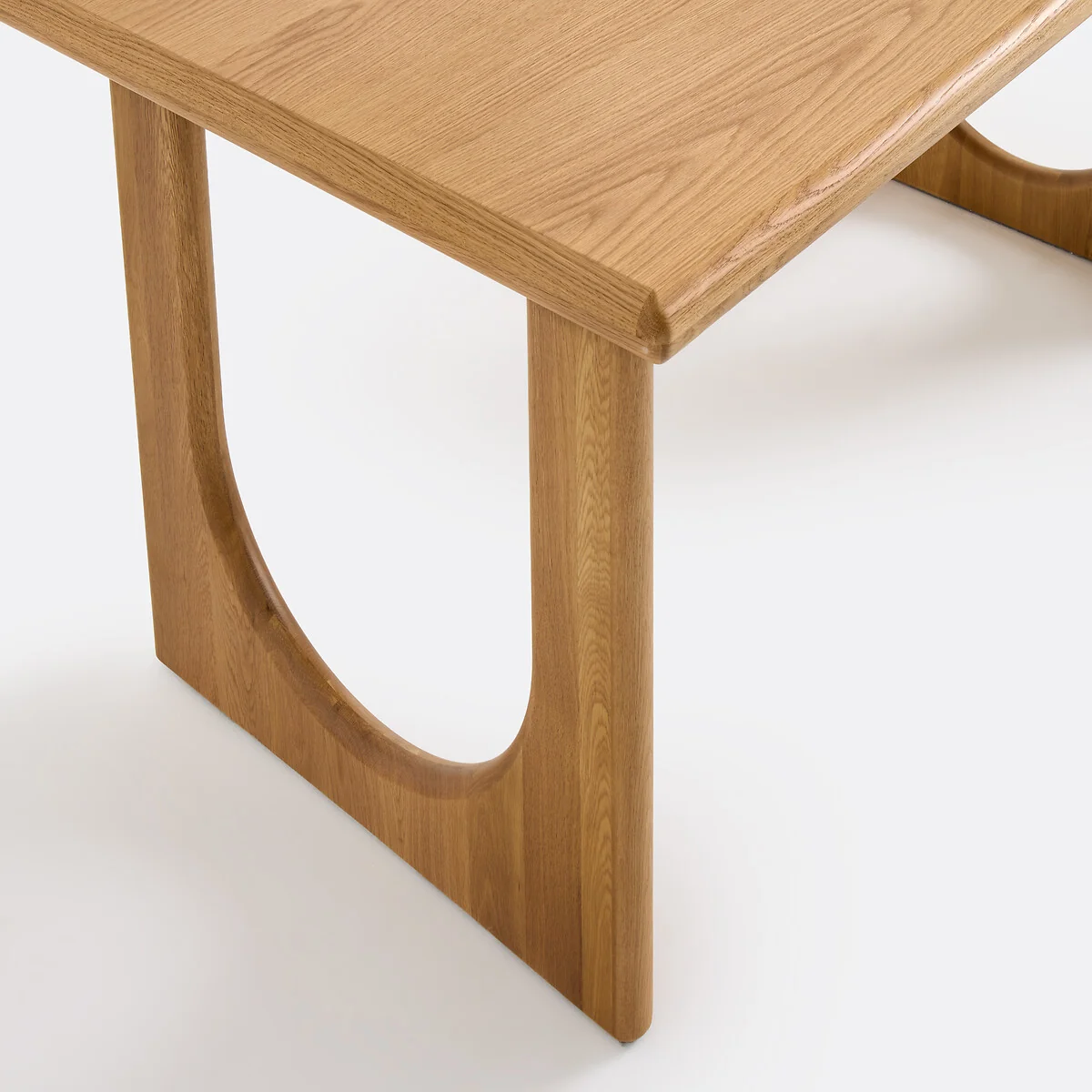 Douve 4-8 Seater Extending Dining Table in Oak and Veneer – image 6