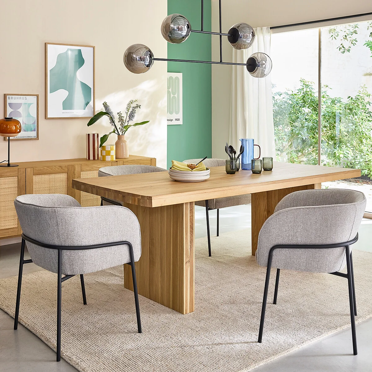 Vova 6-8 Seater Dining Table in Solid Oak – image 2