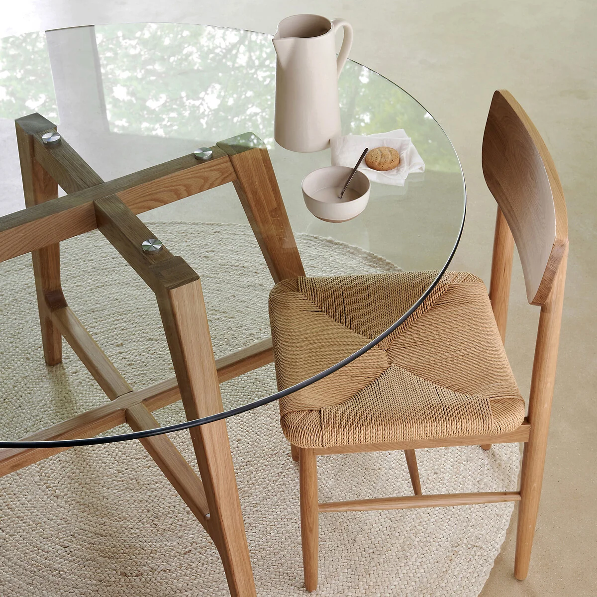 Zoleta Round Dining Table (Seats 4-6) – image 2