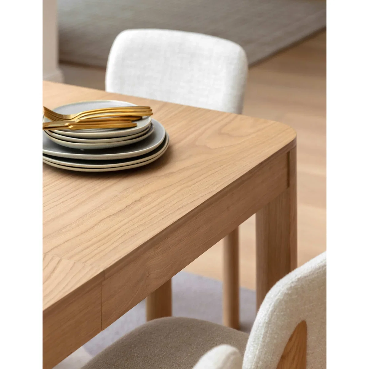 Gallery Direct Ember Extendable Dining Table Natural – image 4