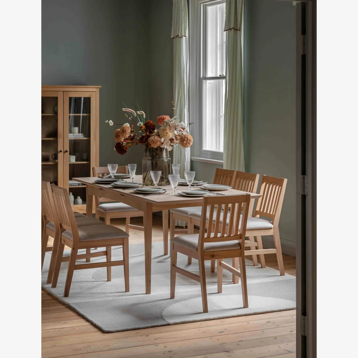 Gallery Direct Rye Oak Extendable Dining Table Natural – image 1
