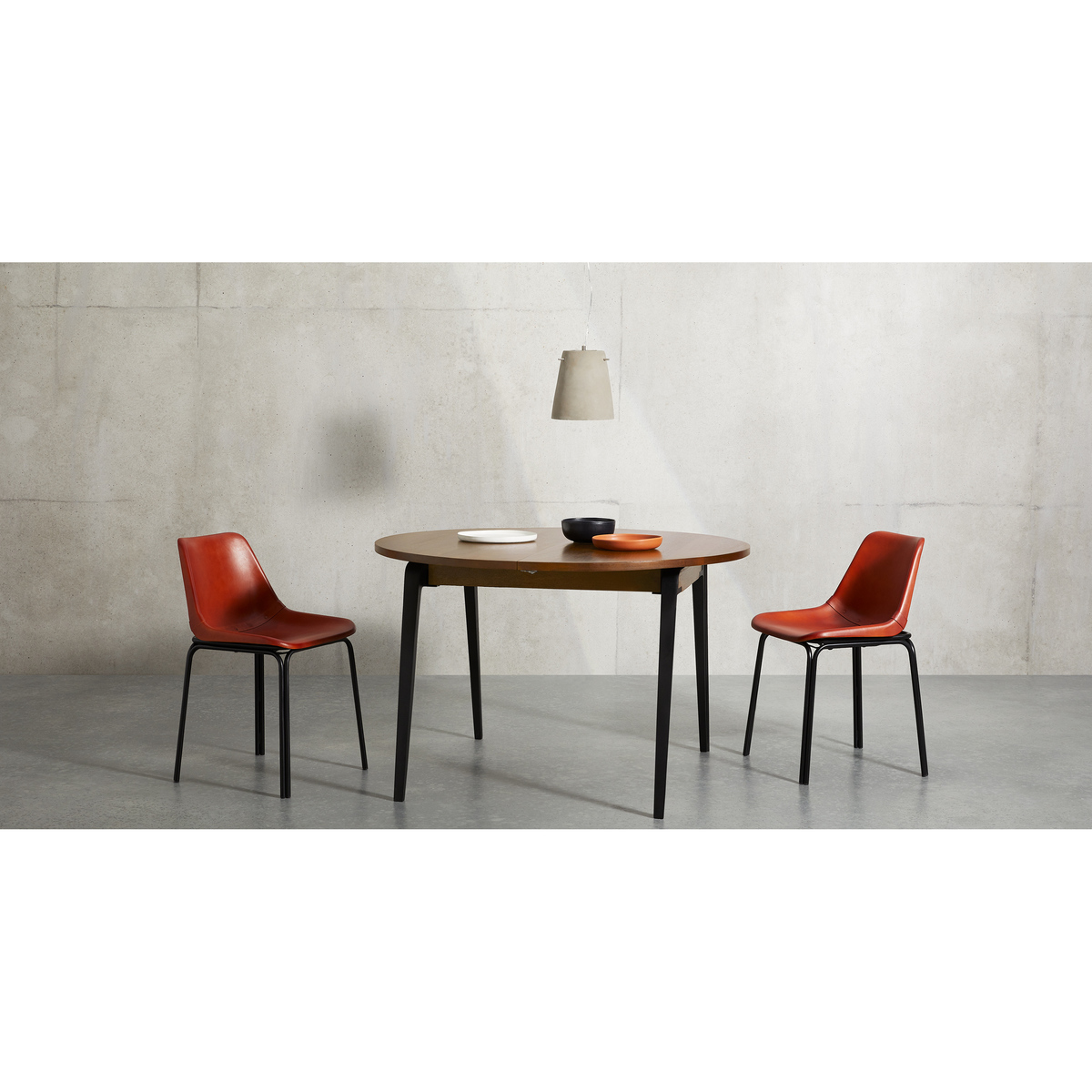 Lucien 4-6 Seat Round Extending dining table, Dark Mango Wood – image 7