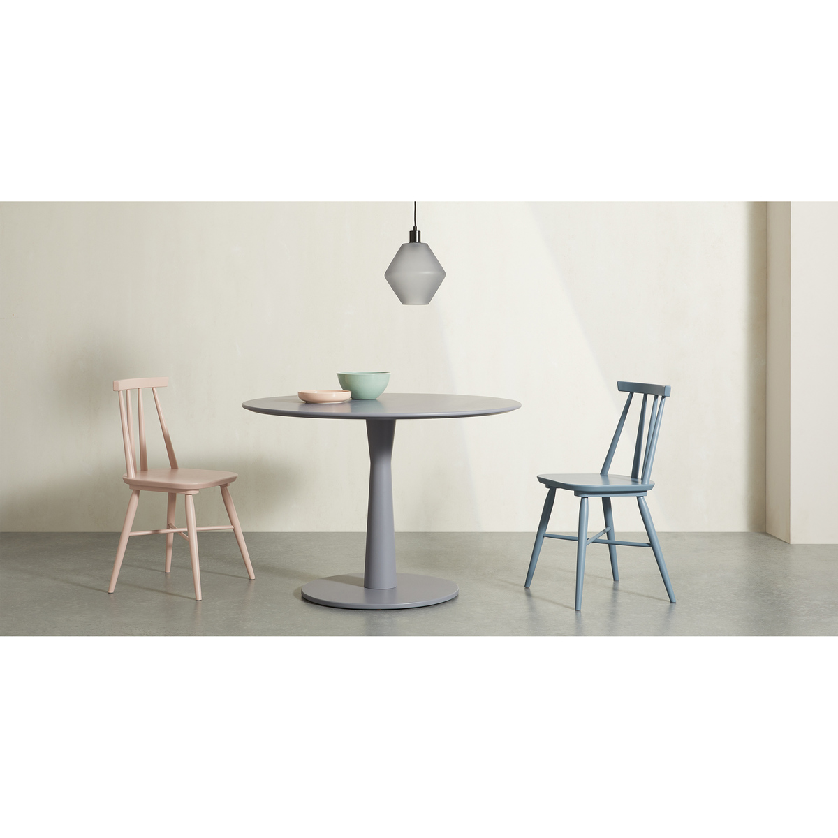 Bromley 4 seat Dining table, Grey – image 2
