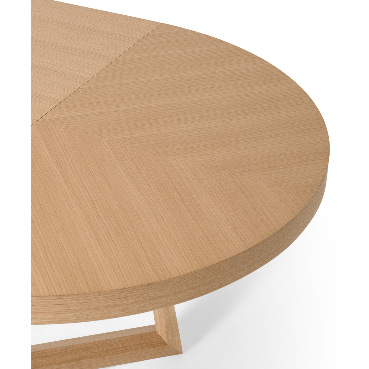 Belgrave 4-6 Seat Round Extending Dining Table, Oak – image 6