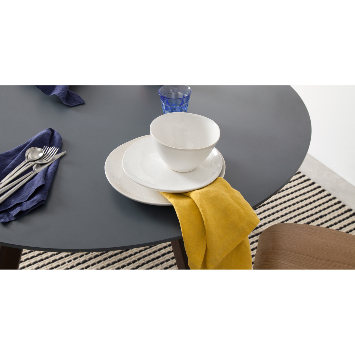 Aveiro 4 Seat Round Dining Table, Dark Stain Oak and Grey – image 5