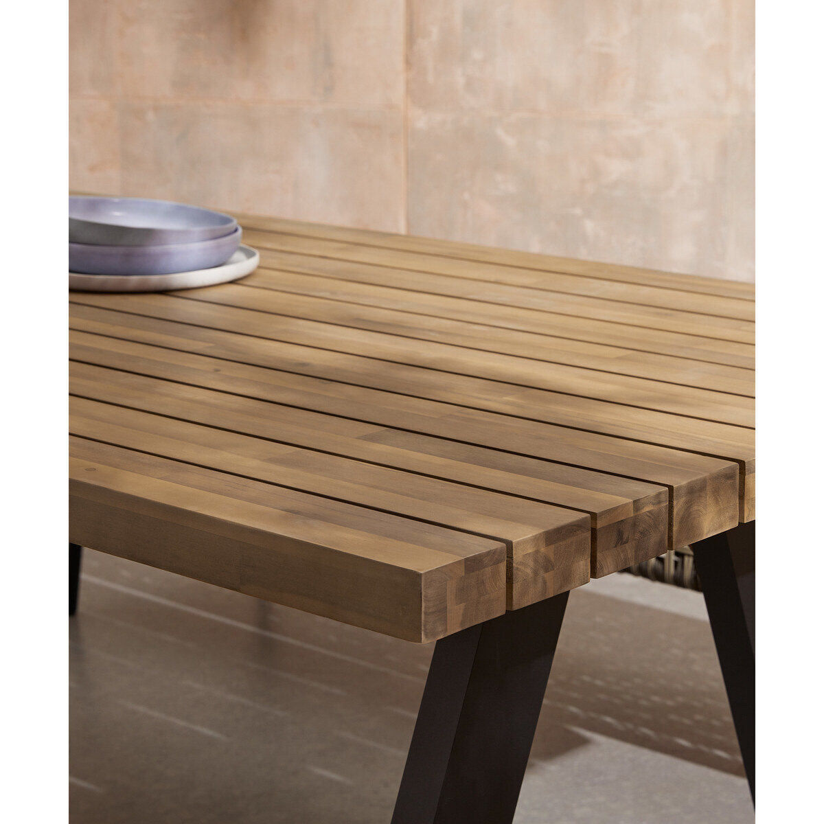 Bosco Garden Dining Table, Black & Acacia Wood – image 4