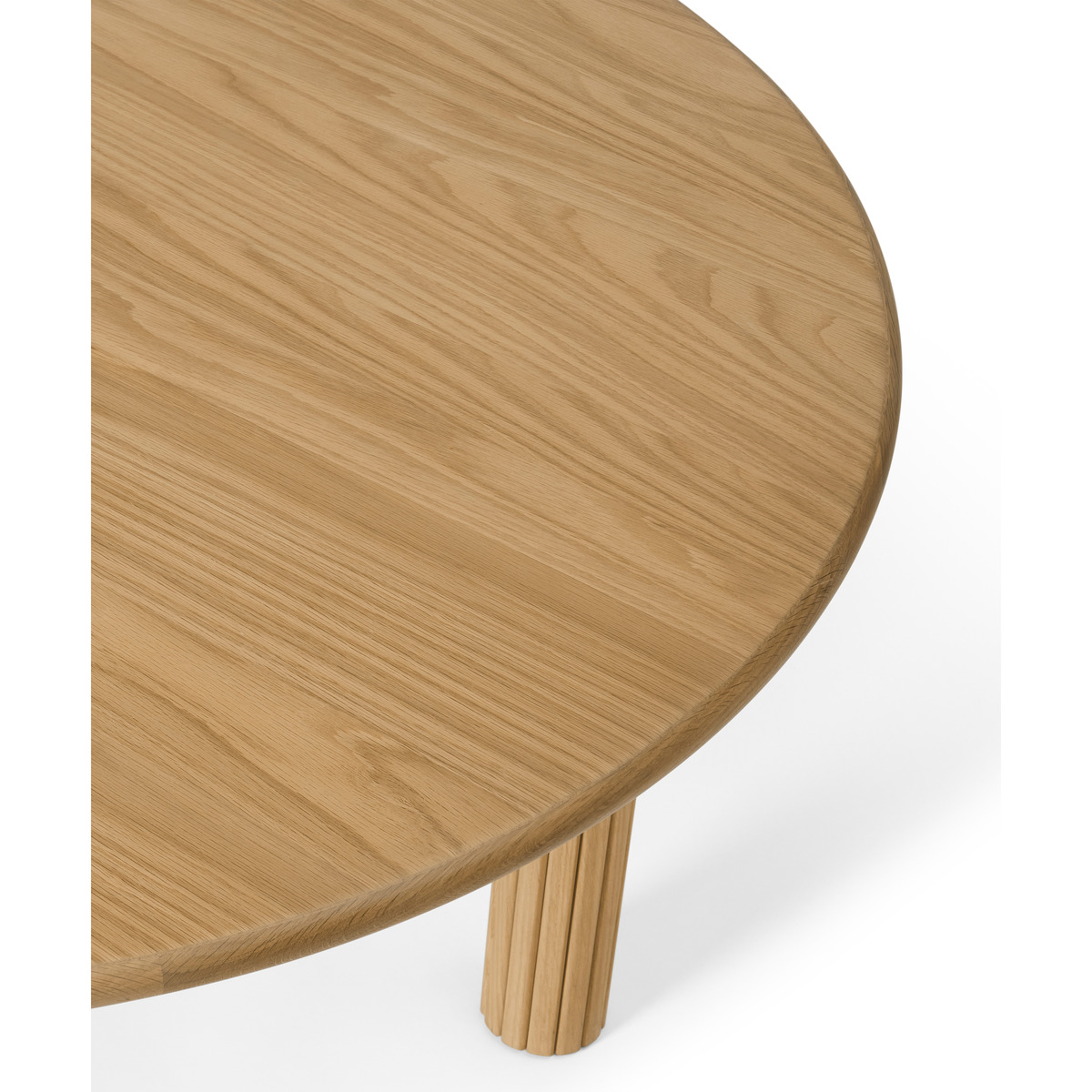 Tambo 4 Seat Round Dining Table, Oak – image 6