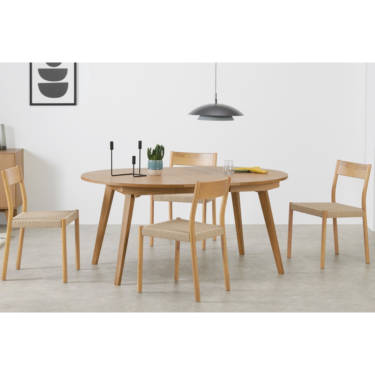 Wingrove 4-6 Seat Round to Oval Extending Dining Table, French Oak – image 5