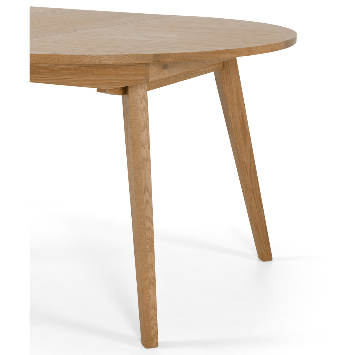 Wingrove 4-6 Seat Round to Oval Extending Dining Table, French Oak – image 10