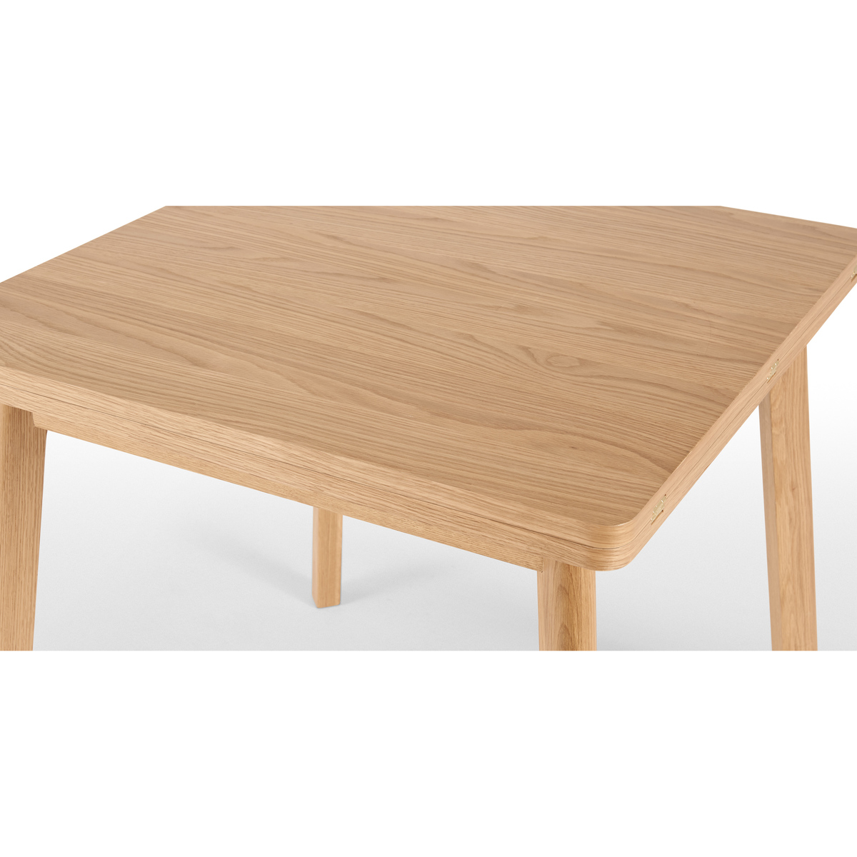 MADE Essentials Benn 4 - 6 Seat Extending Dining Table, Oak – image 8