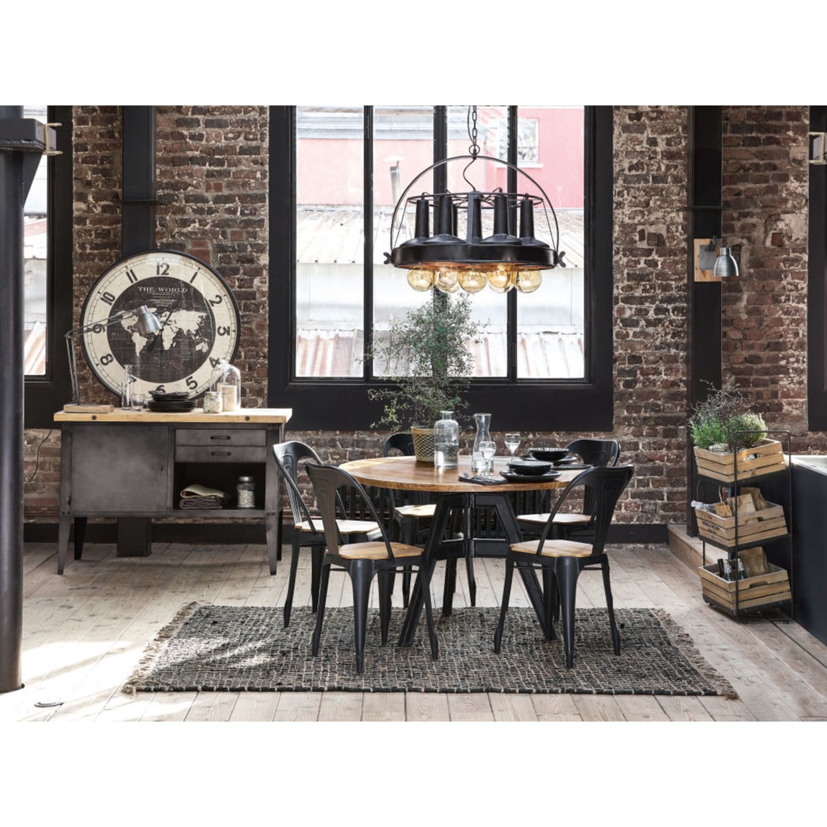 Cast Iron and Mango Wood 5-6 Seater Dining Table D120 Compas – image 3