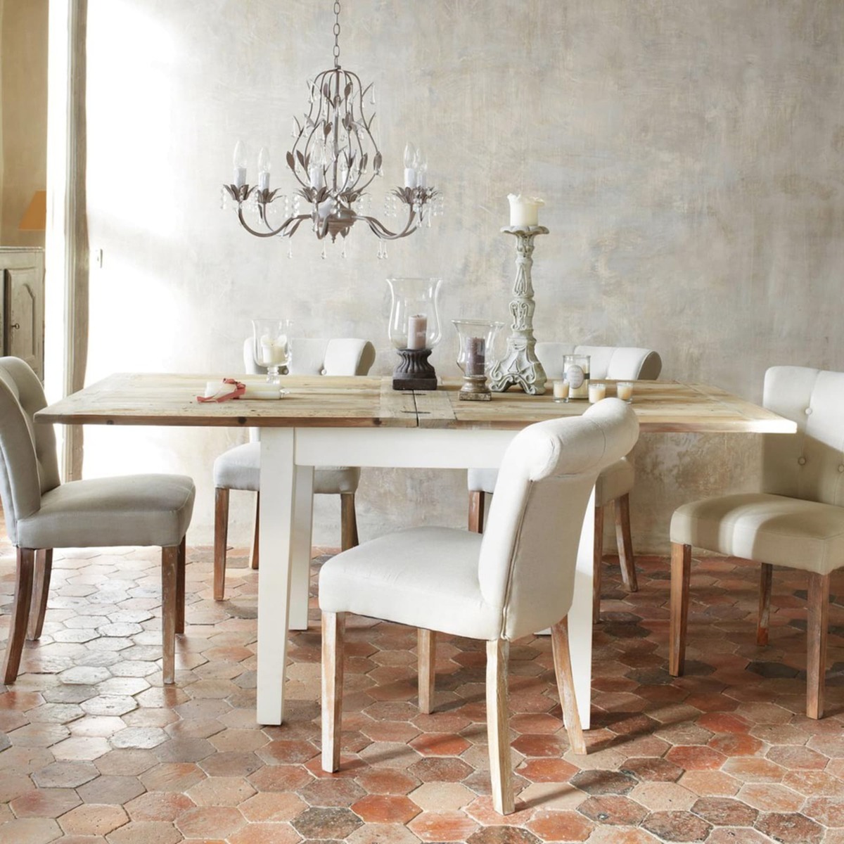 Extendible 4-8 Seater Dining Table L90-180 Provence – image 7