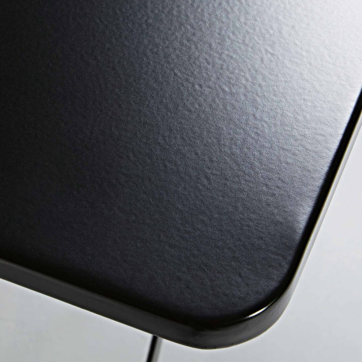 2-seater folding garden table in black metal Guinguette – image 4
