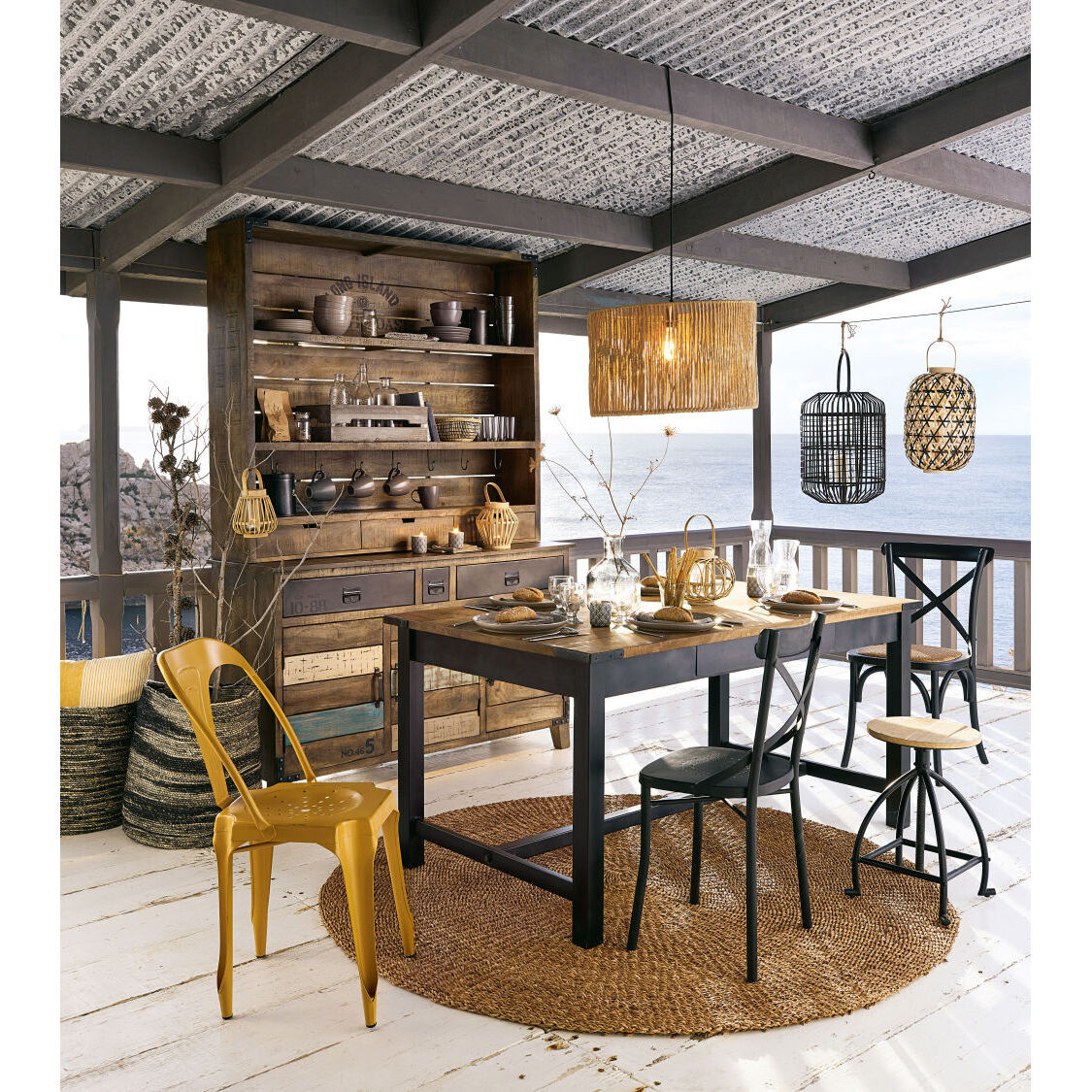 Mango Wood and Metal Dining Table L200 – image 4