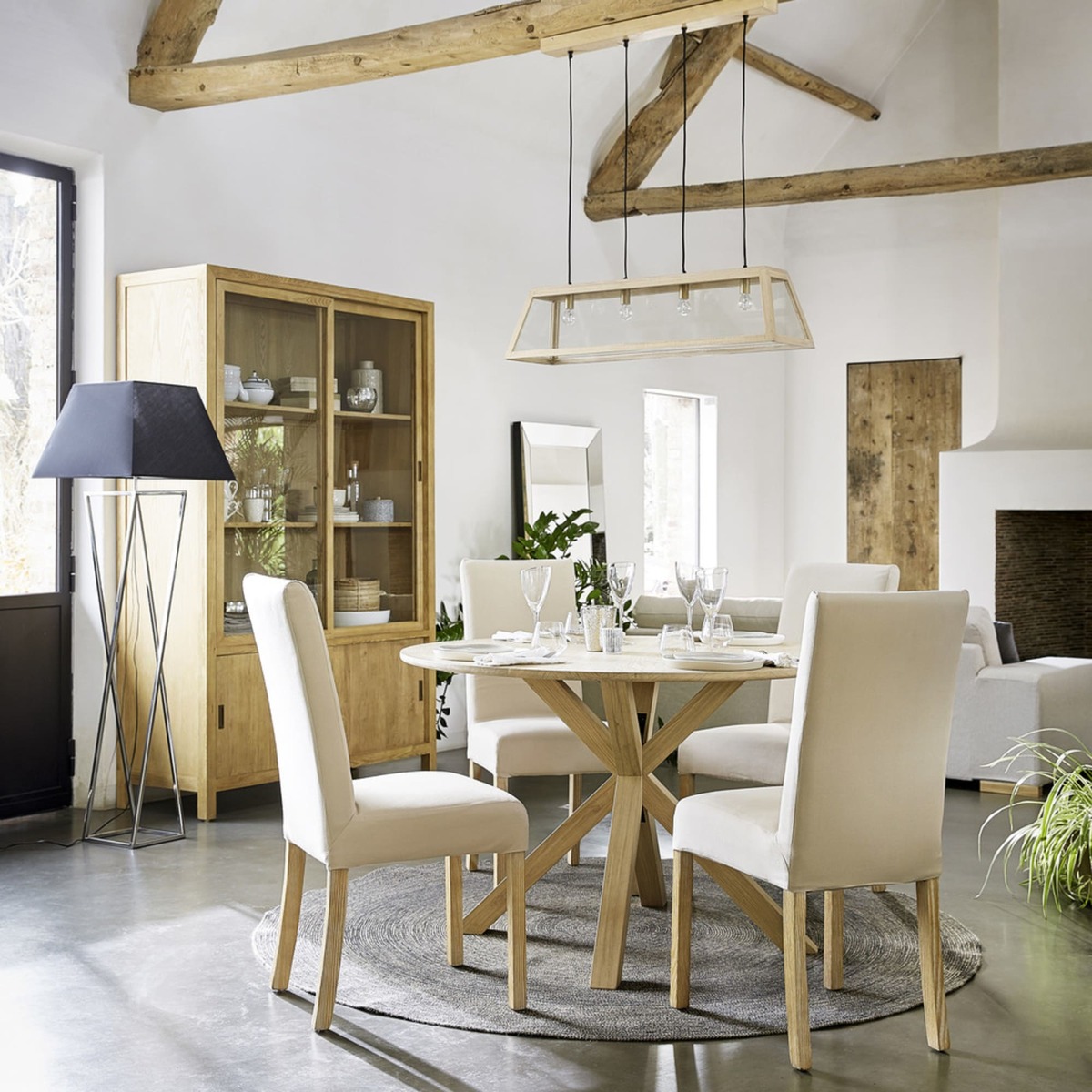 Solid Oak Round 6-Seater Dining Table D 127 cm Mona – image 5