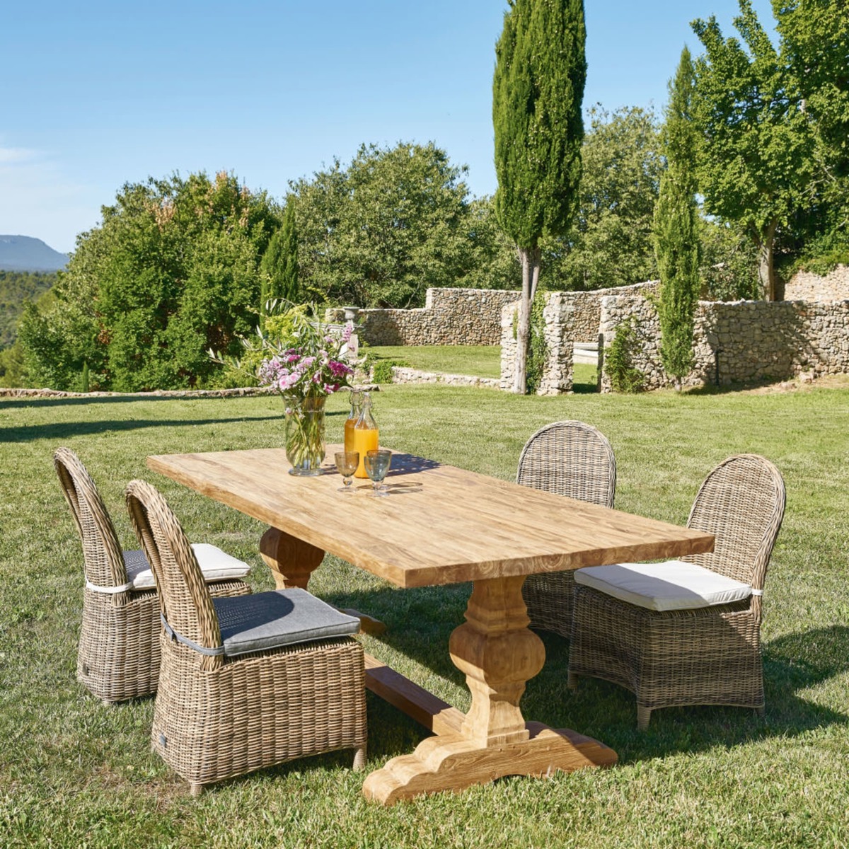 Recycled teak garden table W 240 Sienne – image 3
