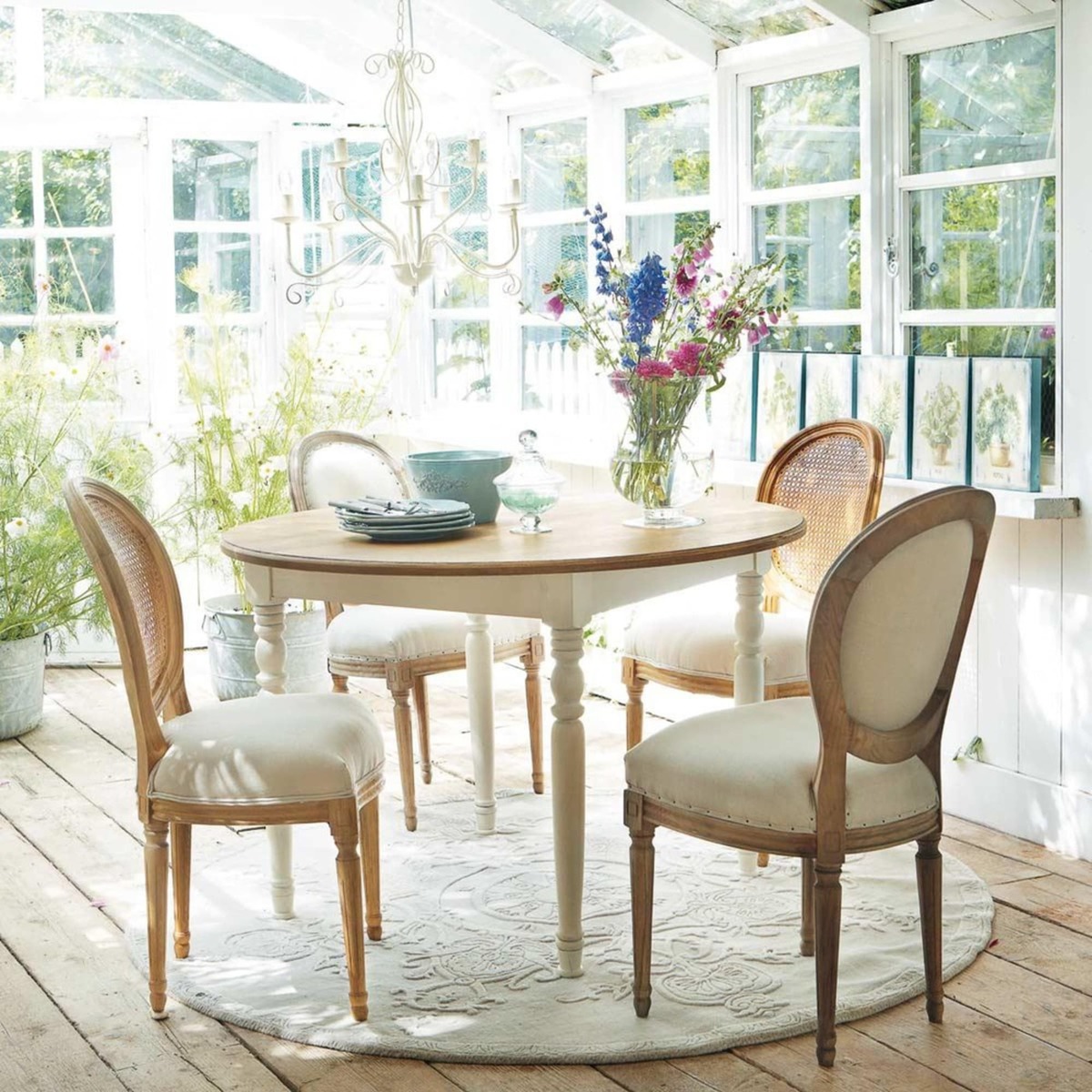 Round Dining Table in Cream D 120 Léontine – image 2
