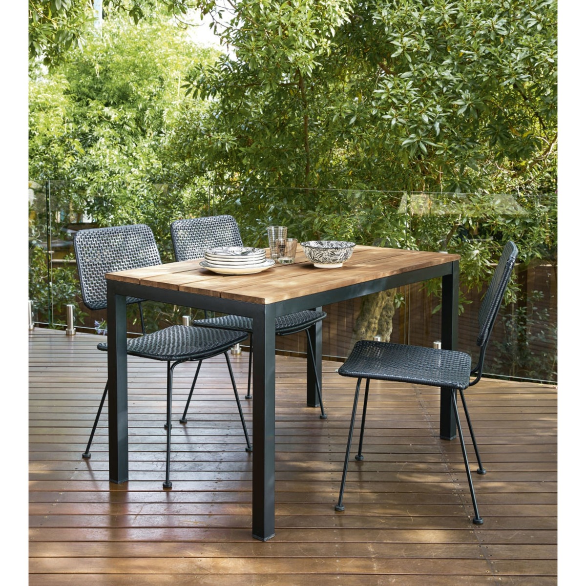 Black Metal and Solid Acacia 4-6 Seater Garden Table L120 Oural – image 6