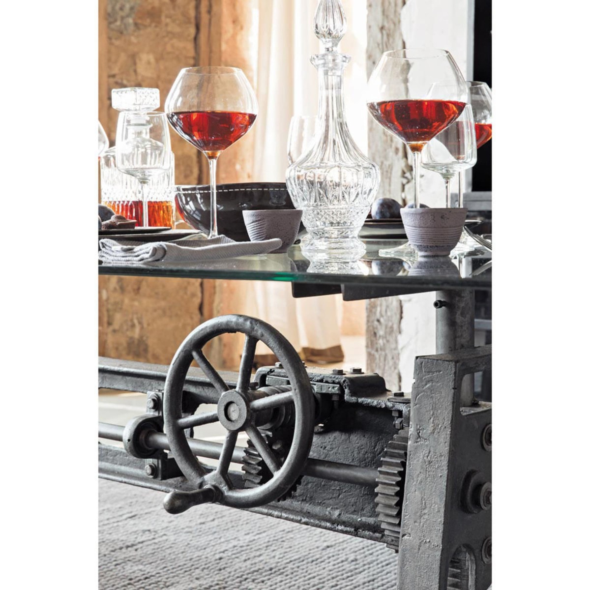Glass and metal dining table L 200 Garibaldi – image 4