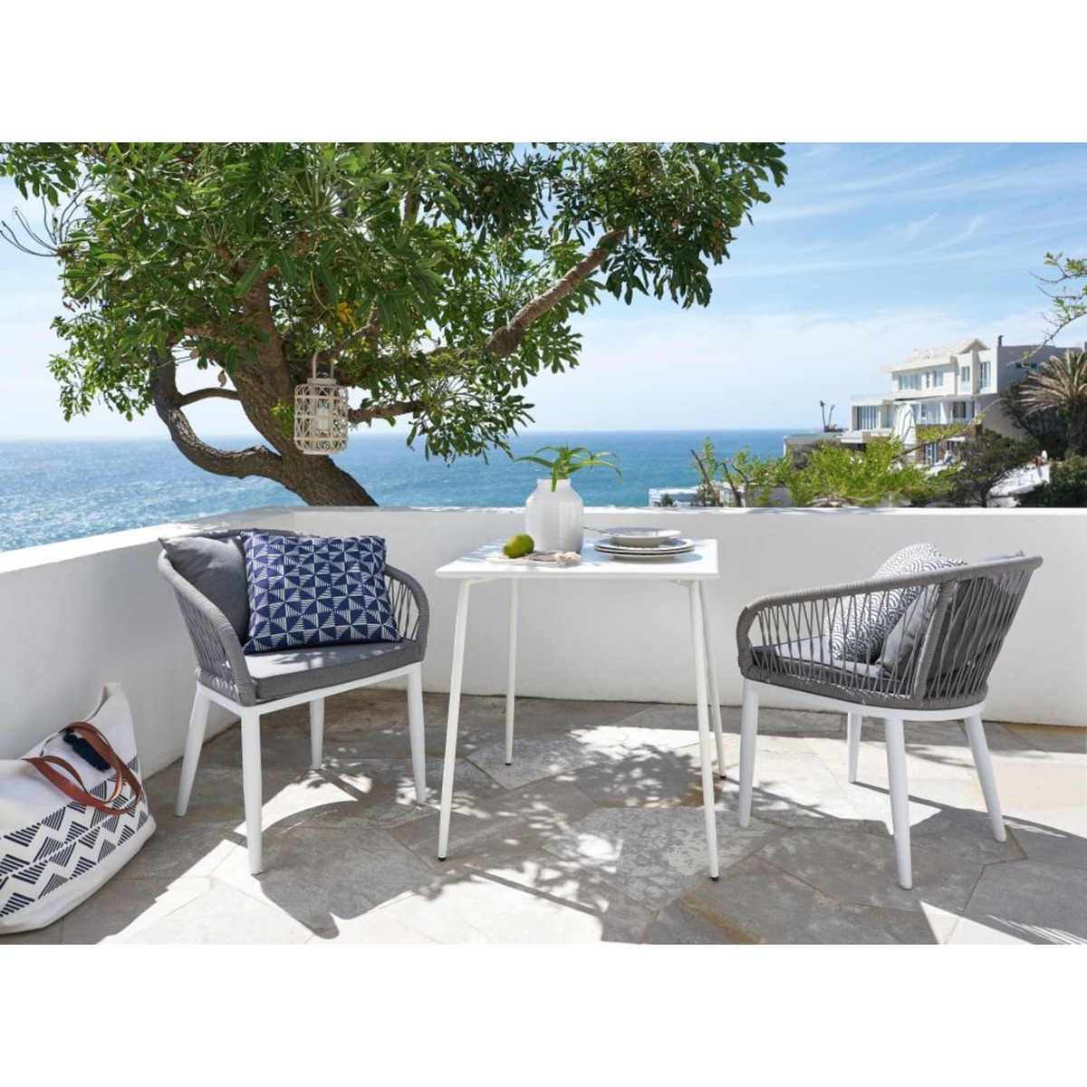 Square White Metal 8-Seater Garden Table L120 Zinav – image 3