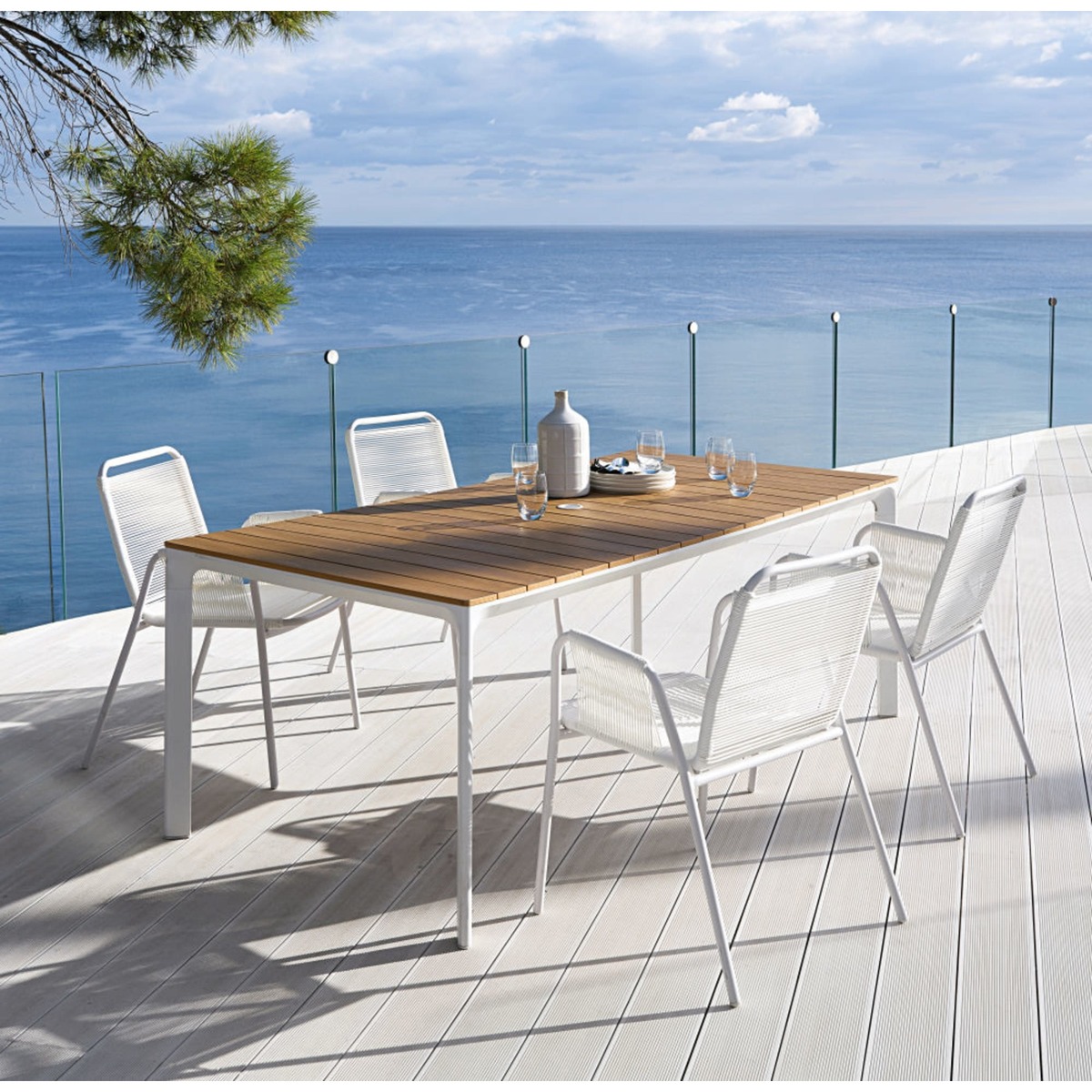 White Aluminium 6-8 Seater Garden Table L200 Fuji – image 7