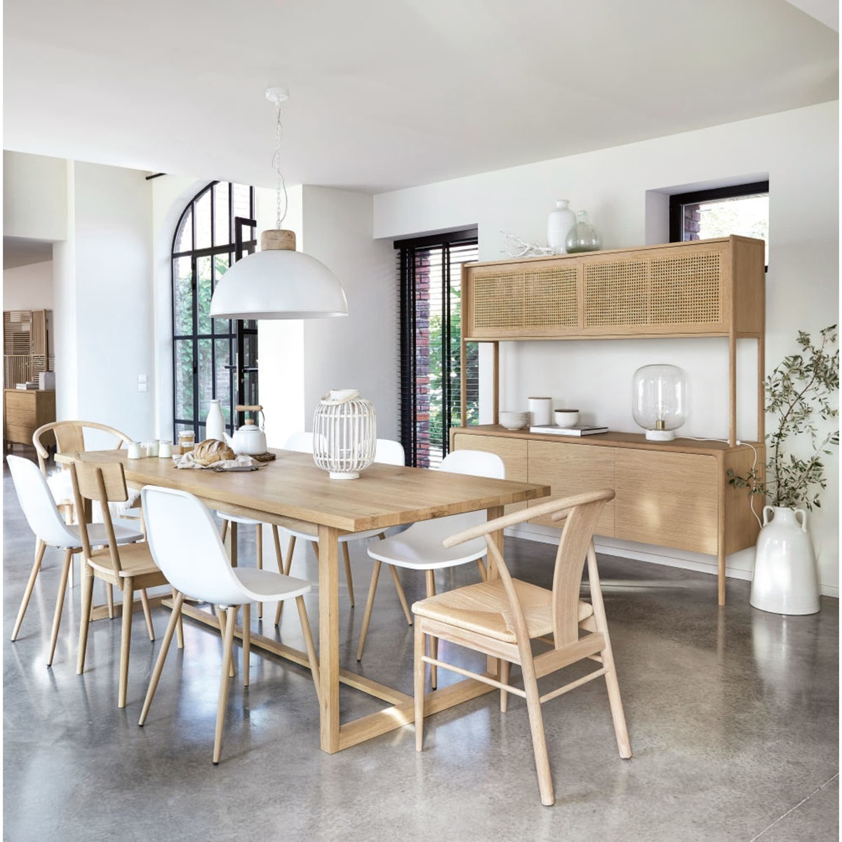 Solid Oak 6-8 Seater Dining Table W180 Sand – image 6