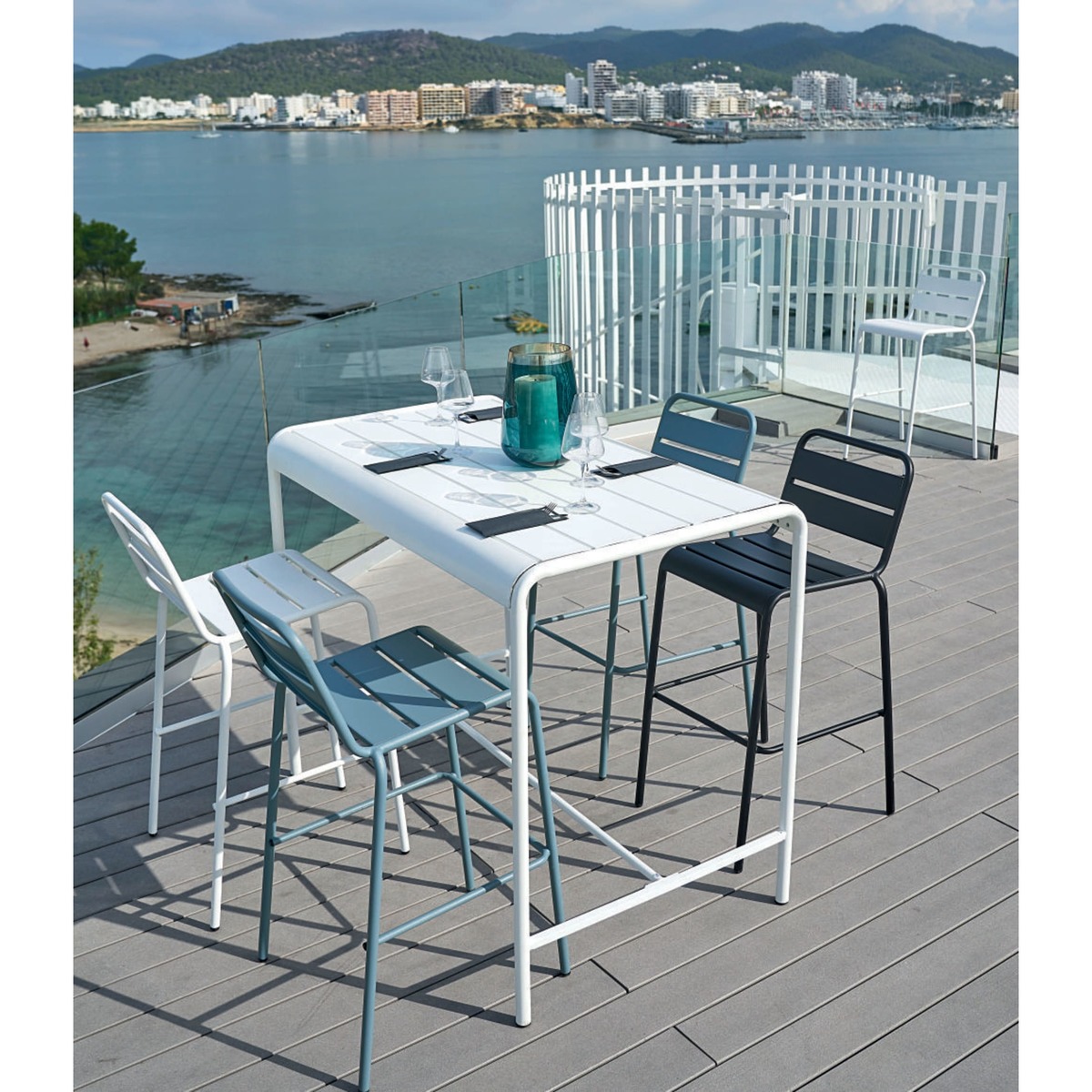 White Metal 4-Seater Counter-Height Garden Table L130 Batignolles – image 5