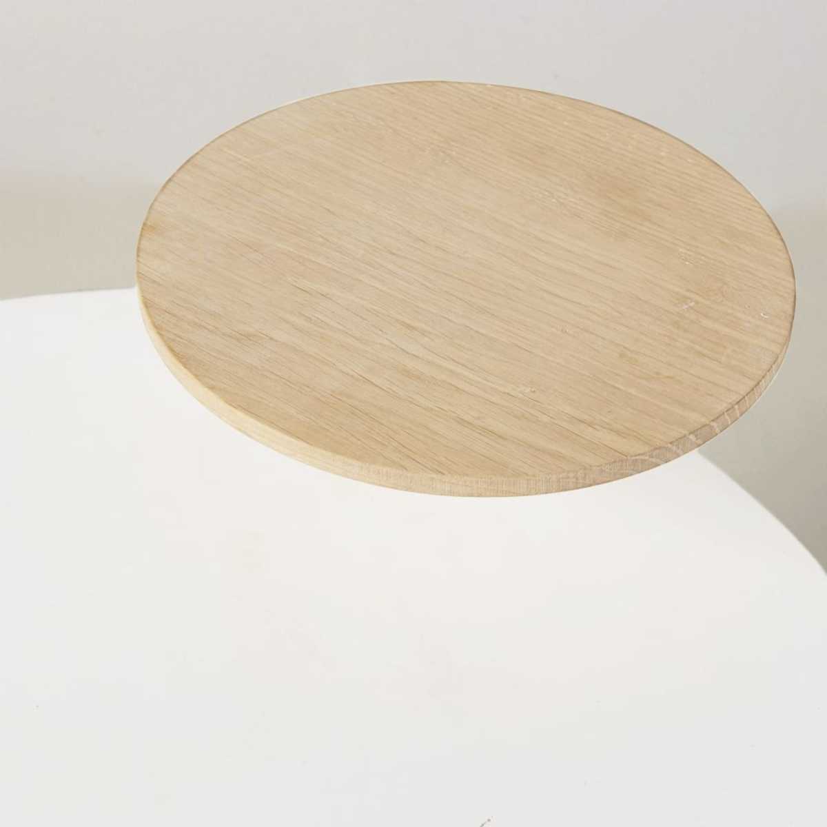 Round Side Table with 2 Surfaces – image 4
