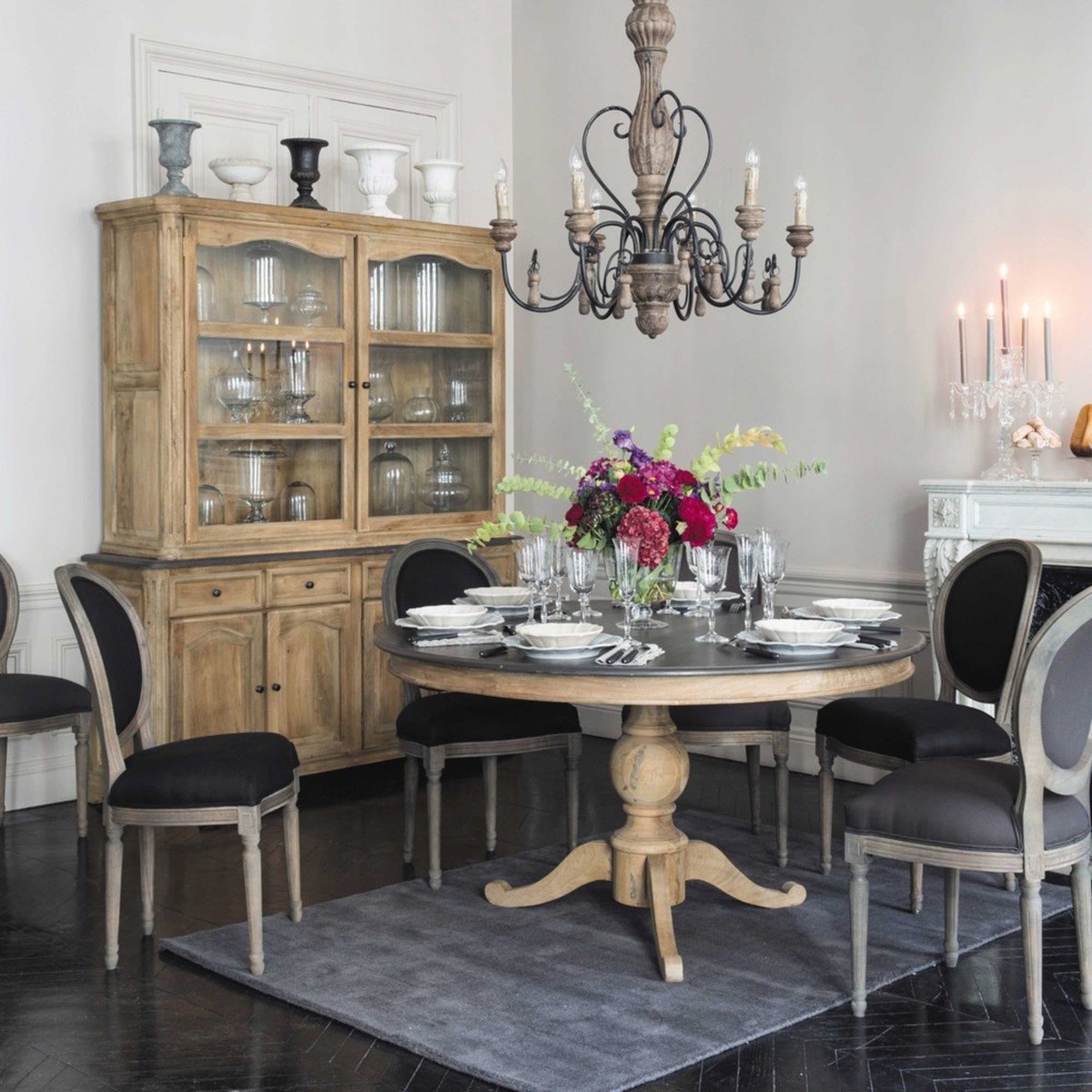 Mango wood round dining table in slate grey D 140cm Montaigne – image 3