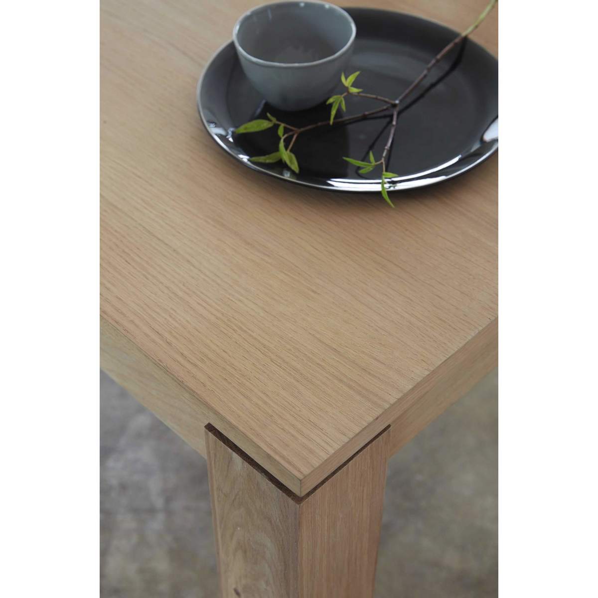 Extendible 8-12 Seater Dining Table L200-300 Danube – image 4