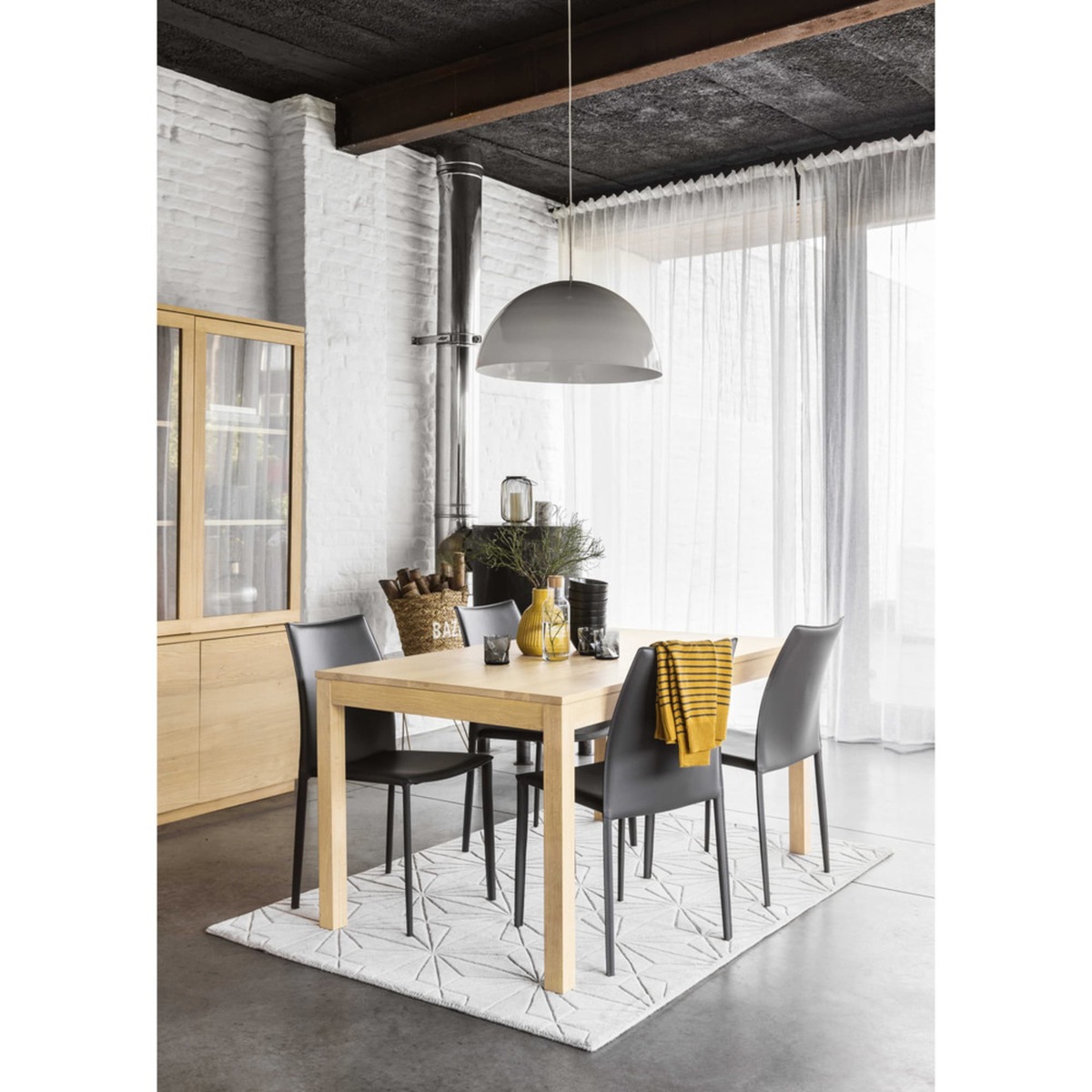 Oak Extendible 6-8 Seater Dining Table W 160-210cm Hambourg – image 5