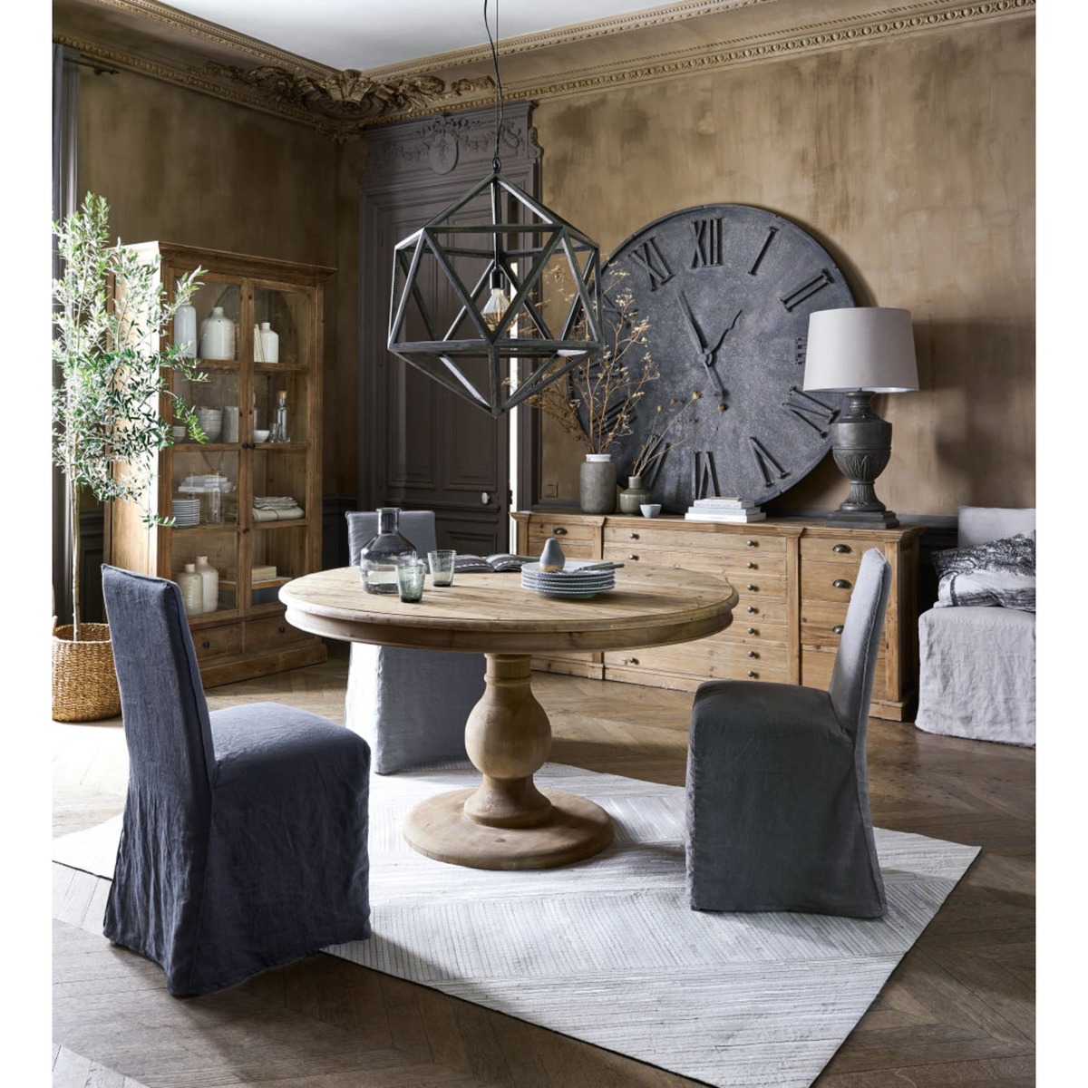 Round Recycled Pine 6-7 Seater Dining Table D140 Spinoza – image 2