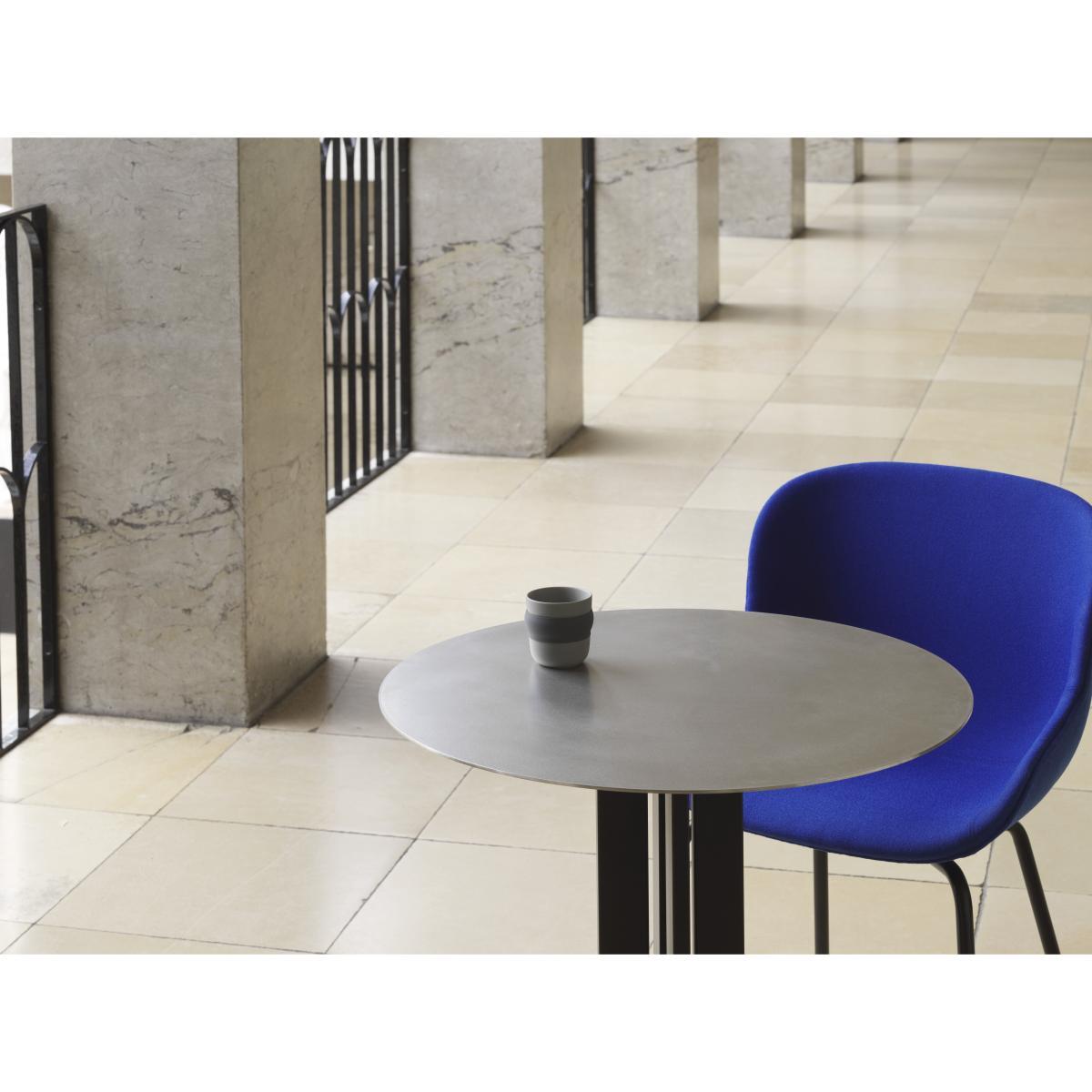Scala Round table - / Ø 70 cm - Steel by Normann Copenhagen Grey/Silver/Metal – image 2