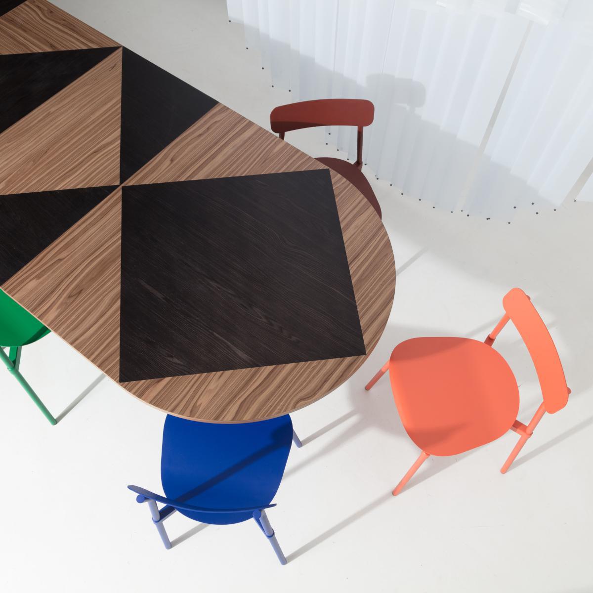 Tavla Extending table - / Oval - L 200-300 cm / Walnut inlay by Petite Friture Natural wood – image 9