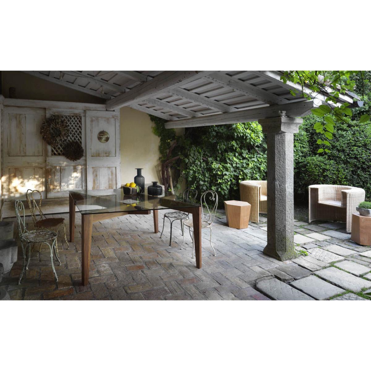 Autoreggente Square table - 100 x 100 cm / Glass & walnut by Horm Transparent/Natural wood – image 7
