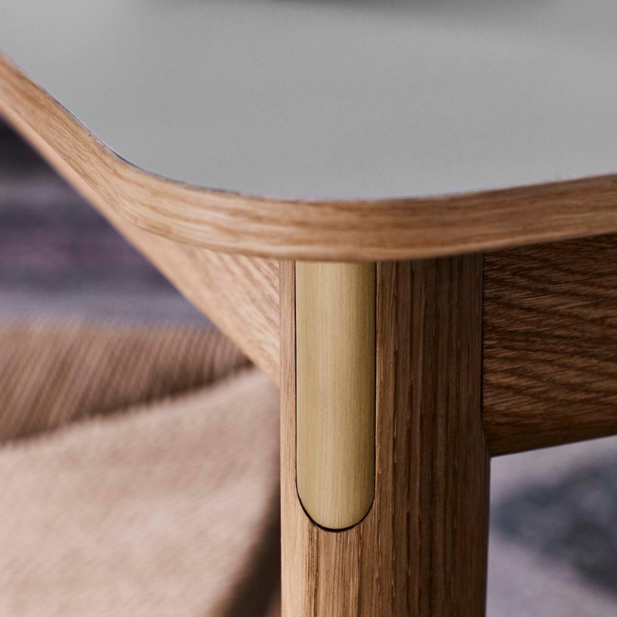 &Tradition Patch HW1 dining table Griogo londra. smoked  oiled oak stand – image 2