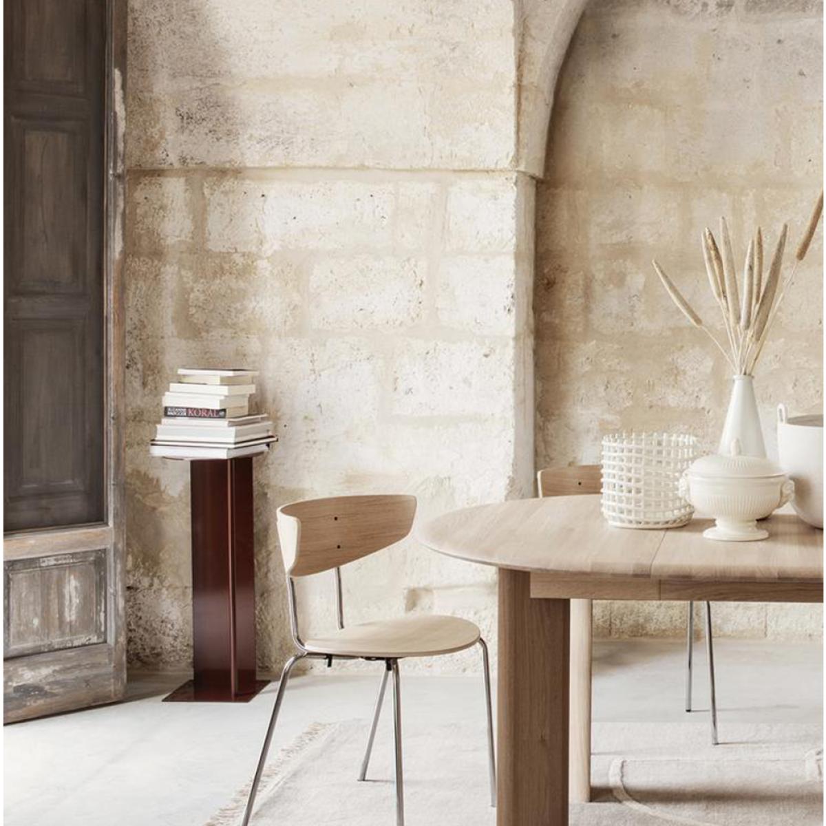 ferm LIVING Bevel Extendable dining table Oak white oiled. incl. 2 st additional discs á 50cm – image 2
