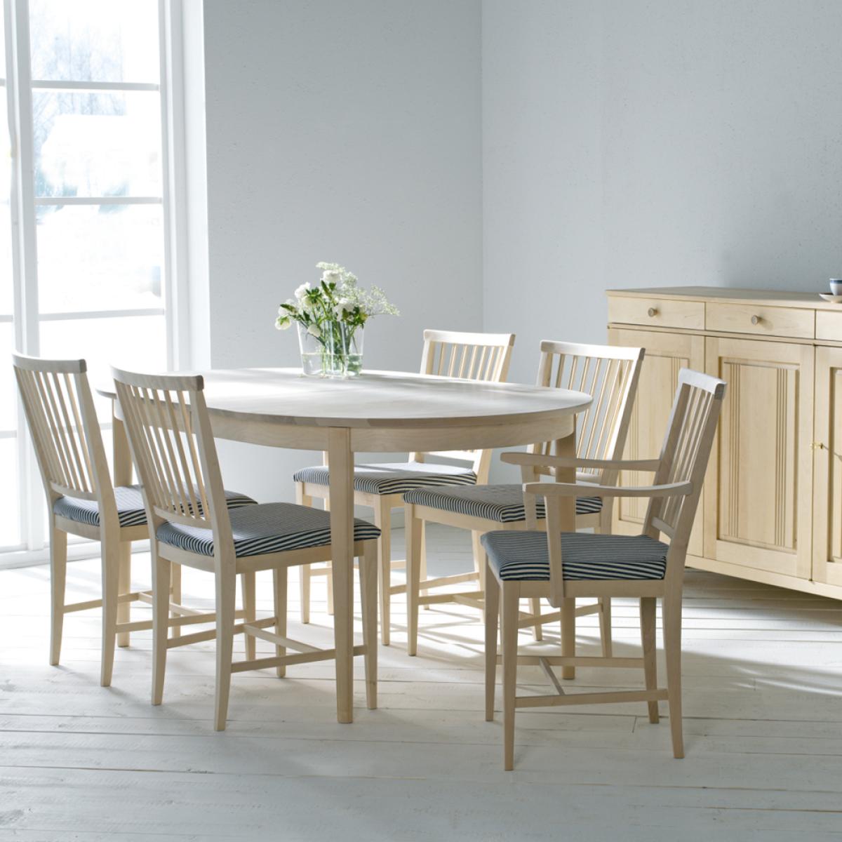 Stolab Vardags dining table Birch light matt lacquer. 1 insert – image 3