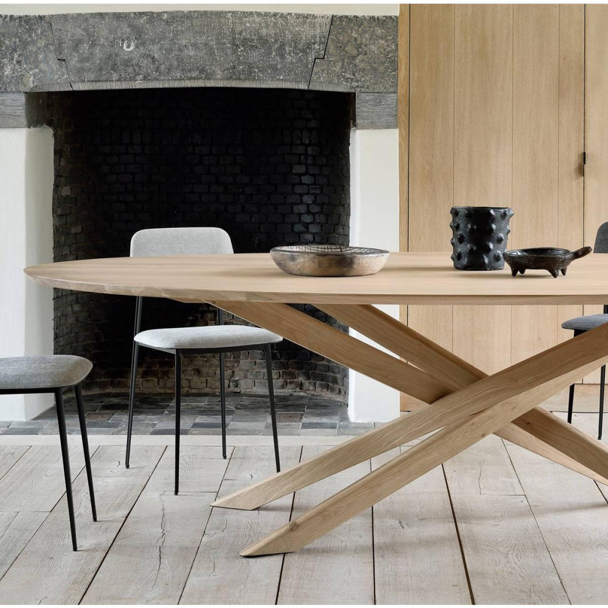 Ethnicraft Mikado oval dining table Hardwax oiled oak – image 3