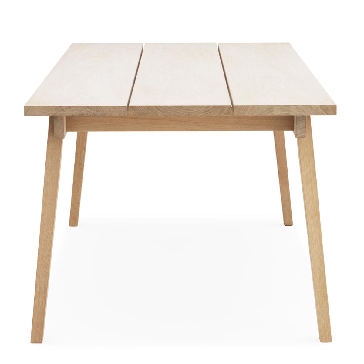 Normann Copenhagen Slice dining table Oak soap. 3-disks – image 3