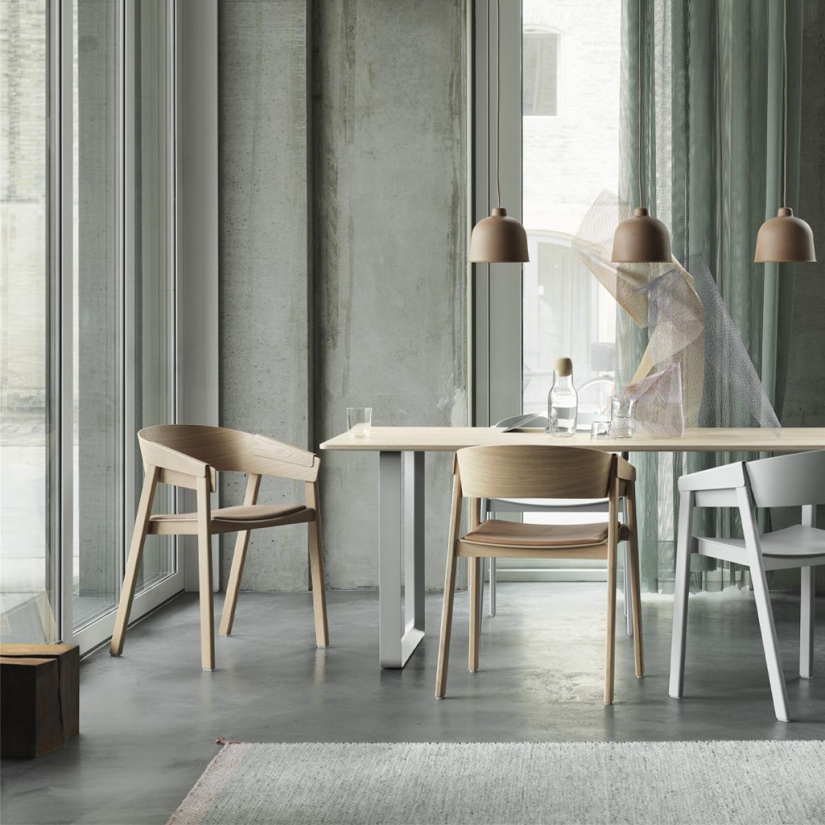 Muuto 70/70 dining table 225x90 cm Sand laminate-Plywood-White – image 4