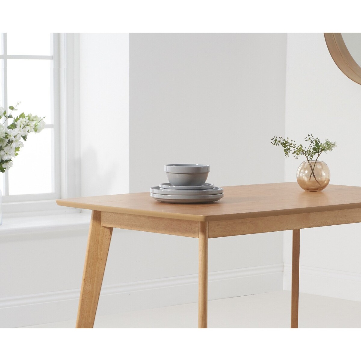 Sacha 120cm Dining Table – image 3