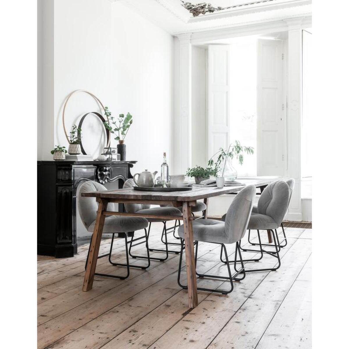 Must Living Campo Dining Table / Small – image 17