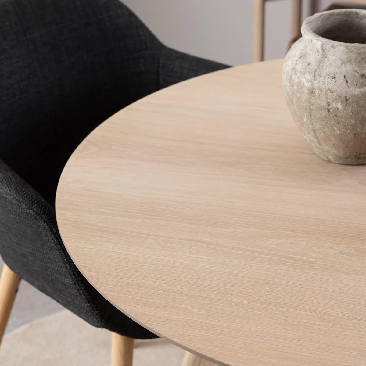 Townsville Round Dining Table in White and Oak 100cm - White & Oak – image 2