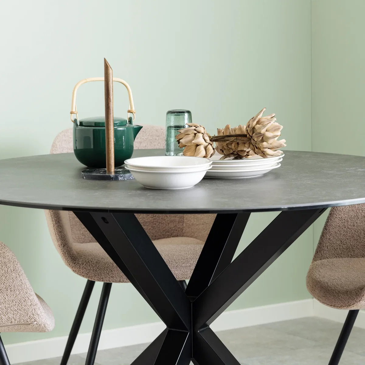 Heaven Round Dining Table with Ceramic Black Top - Black – image 5
